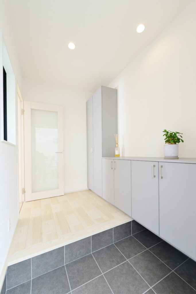 岡山市北区番町1丁目　2号棟