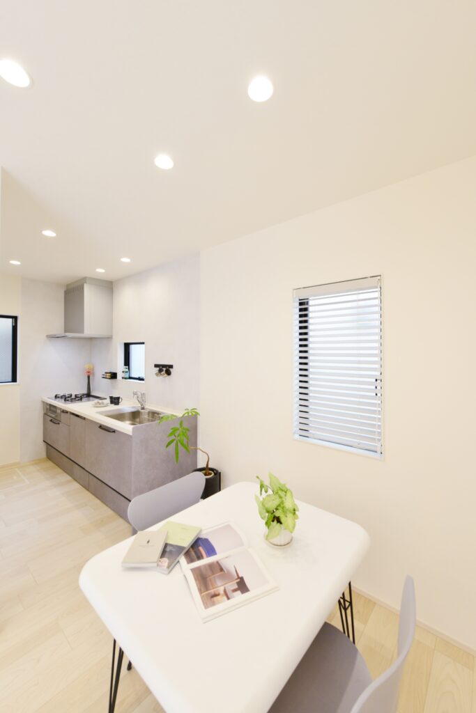 岡山市北区番町1丁目　2号棟